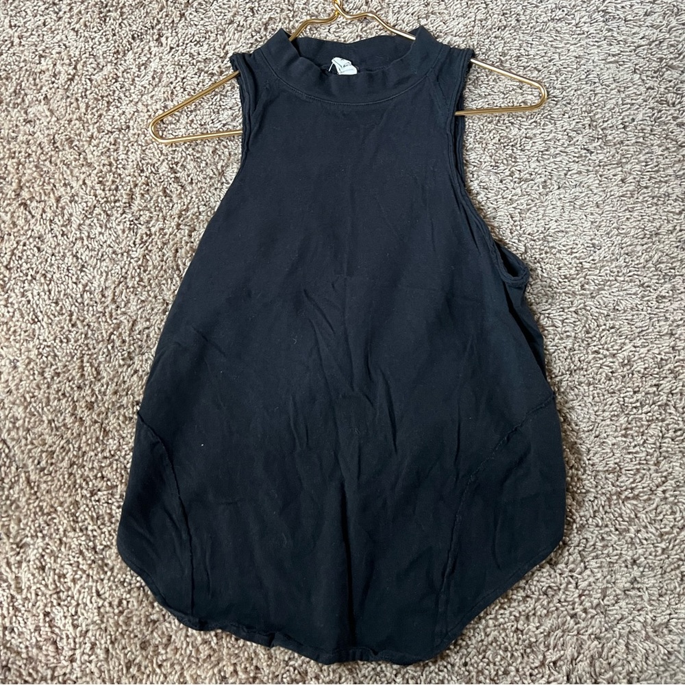 Black free People tank top